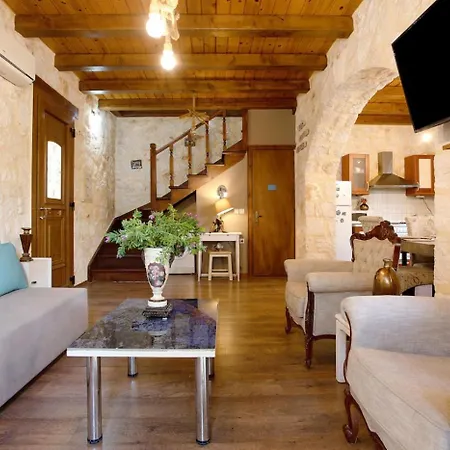 Villa Cana - Rustic In Nature With Terrace